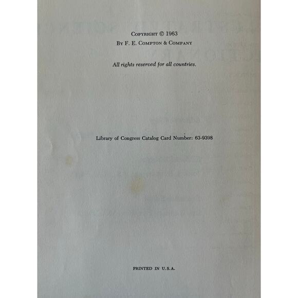 COMPTON'S ILLUSTRATED SCIENCE DICTIONARY 1963 - Picture 5 of 6